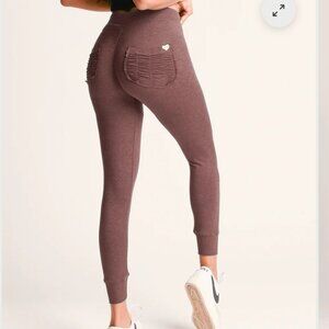 Cute Booty Lounge  *Out & About - Heather* (Dream Light Sprinters)